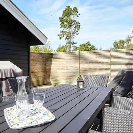 12276-1-sjaellands-odde-strandlystgardsvej-14