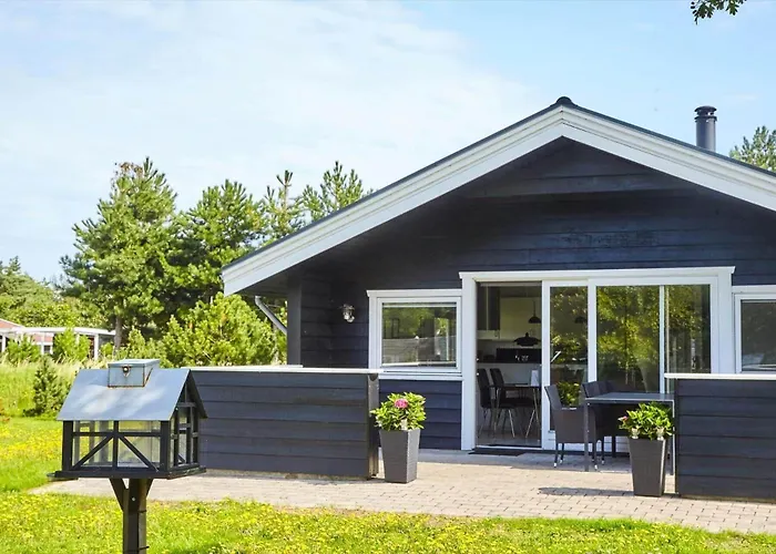 12276-1-sjaellands-odde-strandlystgardsvej-14 * Yderby