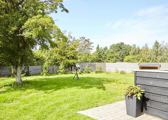 12276-1-sjaellands-odde-strandlystgardsvej-14 بيت للعطل *
